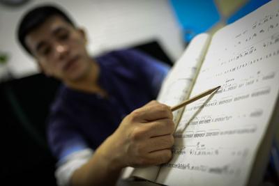全省计划评选400名特级教师，青岛有44个推荐指标，来看咋分配的——