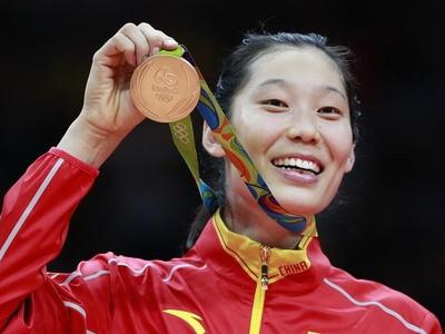 教师节当天，中国女排队长朱婷致敬郎平：“她让我成为今天的我”