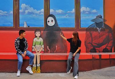 “龙城巷子”：新晋网红墙，一起打卡拍大片