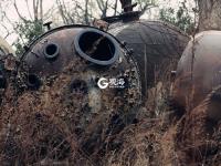 钢铁情怀 沧桑巨变化作片片锈迹与尘埃