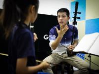 在国乐中寻找归属感 二胡小伙的“音乐执着”