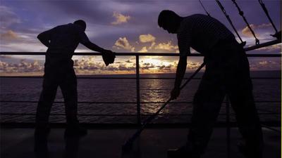 想知道随军舰“出海”是什么样子？安排！