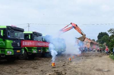 平度同和街道崔家庄片区大面积集中拆除