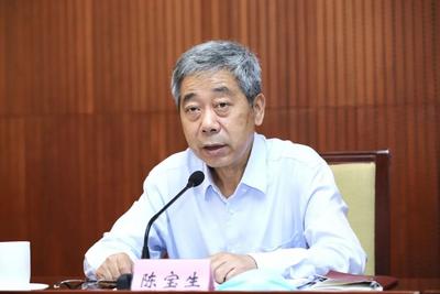 教育部长陈宝生：毫不松懈推动近视防控，推动近视防控工作往实里走