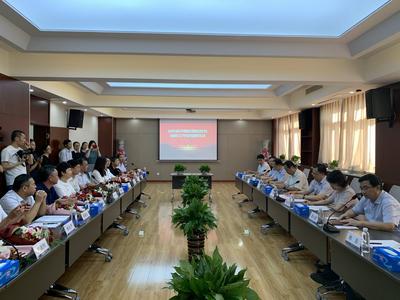 数量位居全省之首，齐鲁名师、名校长青岛共有152人
