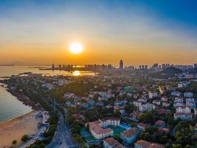 市委常委王久军率队在深圳走访调研青岛干部体悟实训企业