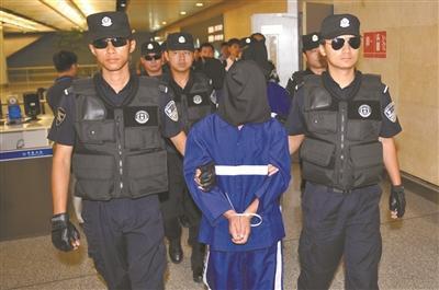 因家庭纠纷将其父杀害抛尸！内蒙古警方破获一起21年前弑父案