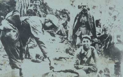 欢迎八路军 解放平度城丨图说青岛抗战（30)