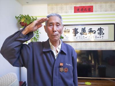 冒着枪林弹雨救下战友 伤员保护神许京先——抗美援朝纪念70周年（3）