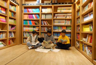 书香共海风！2026青岛市全民阅读活动周暨书香海岸阅读季启幕