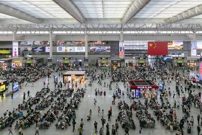 国庆旅客遗失物品排行榜：证件最易丢，小孩作业意外上榜……