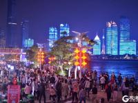 夜青岛，不打烊！黄金周前海一线游人如织