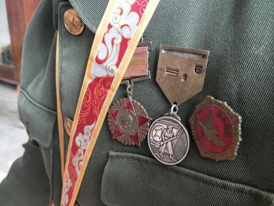 排掉雷阵将情报送到连队 老兵崔省章荣立一等战斗功臣——抗美援朝纪念70周年（5）