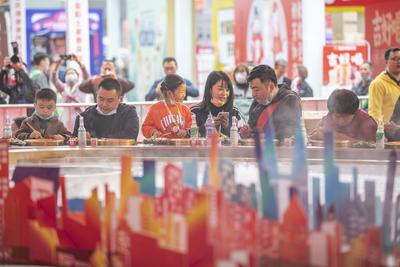 国务院食安办：各地加强“五一”和端午期间食品安全工作
