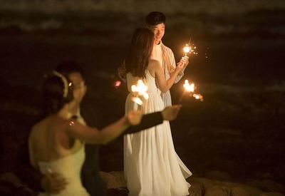 月色下的婚纱照，爱情最美的样子