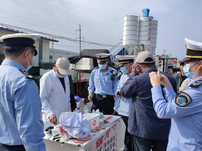 执法人员接报成功端掉“黑牙医”！让非法行医行为无处藏身