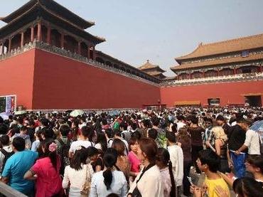 周边游、私家团、在线预订……新观念重塑旅游市场强劲复苏