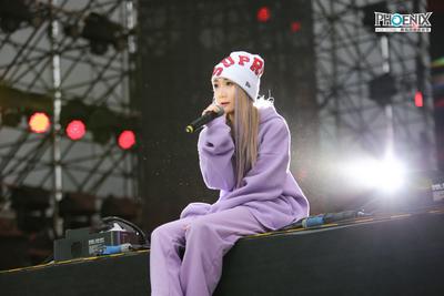 燥起来！2020青岛凤凰音乐节乐迷开嗨！