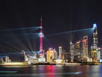 光影秀律动黄浦江