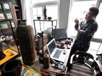 这位民间收藏家 让老物件讲述光阴的故事