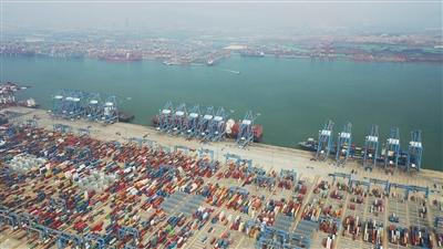 山东港口青岛港将对外开放启用两个新建泊位，均为20万吨级集装箱泊位