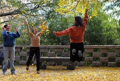 崂山华严寺：寒冬藏秋景