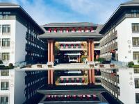 未觉池塘春草绿，阶前梧叶已秋声——深秋的实高园，你见过吗？