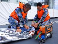 亚丁湾上有大动作 上演惊魂海空立体搜救演练