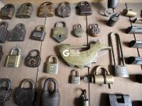 这位民间收藏家 让老物件讲述光阴的故事