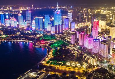 美图预警！青岛这些地方“越夜越美丽”