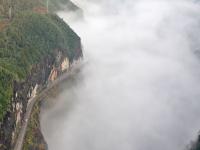 湖北鹤峰：云中公路