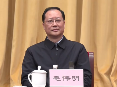 省长接任省委书记同时，这3省各到任1位副书记
