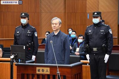 河北省原副省长李谦受贿案一审开庭，被控非法收受5048万余元