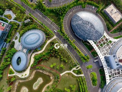 航拍青岛奇幻建筑：打造“中国蓝色硅谷” 