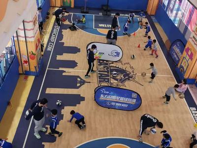 ​跳绳课、体能培训班渐火，早报记者调查：背后是“老母亲”们的焦虑