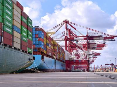 国务院关税税则委员会：1月1日起调整部分商品的进口关税