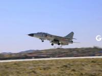 铁翼飞旋，苍穹搏击！海空实战化大片霸气来袭