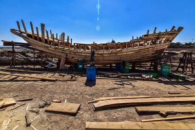 工匠精神！看渔民们巧手复刻木船时代