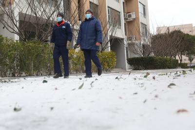 寒潮来袭供暖迎“大考” 他们“火力全开”保民生