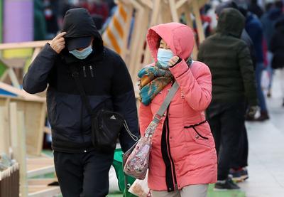 今冬首场寒潮来袭，下雪啦！