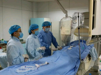 争分夺秒！男子家中突发心肌梗死，幸好被他们“抢回生命”……