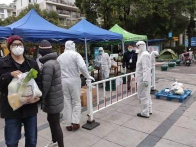 沈阳2个小区、5家医疗机构和2所学校列为风险管控单位，全面封闭管理