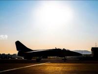 铁翼飞旋，苍穹搏击！海空实战化大片霸气来袭