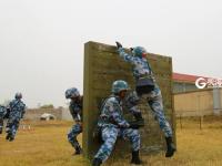 冲！为打赢练就钢筋铁骨！