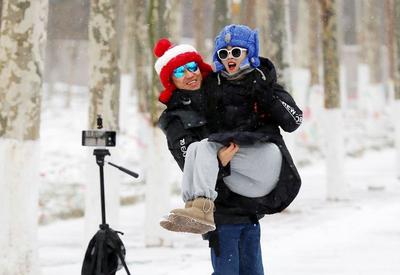雪中的pose，你喜欢哪一种？