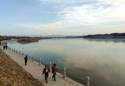 冬韵尽显，白沙河开启“冰封”模式