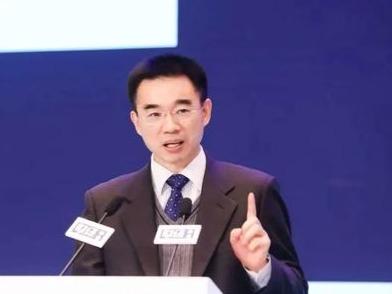 中疾控专家吴尊友：元旦春节假期减少不必要出行，这些人不建议出行