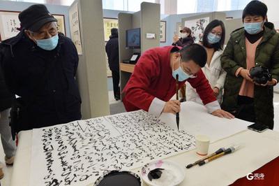 市南区香港中路街道举办清廉家风家训书画作品展