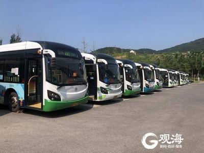 方便市民“冬游西海岸”，隧道线路增发车次设立“暖行志愿服务站”