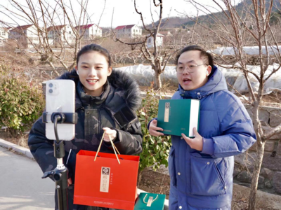 茶香袅袅 崂山茶引燃青岛农品嗨购节第三站